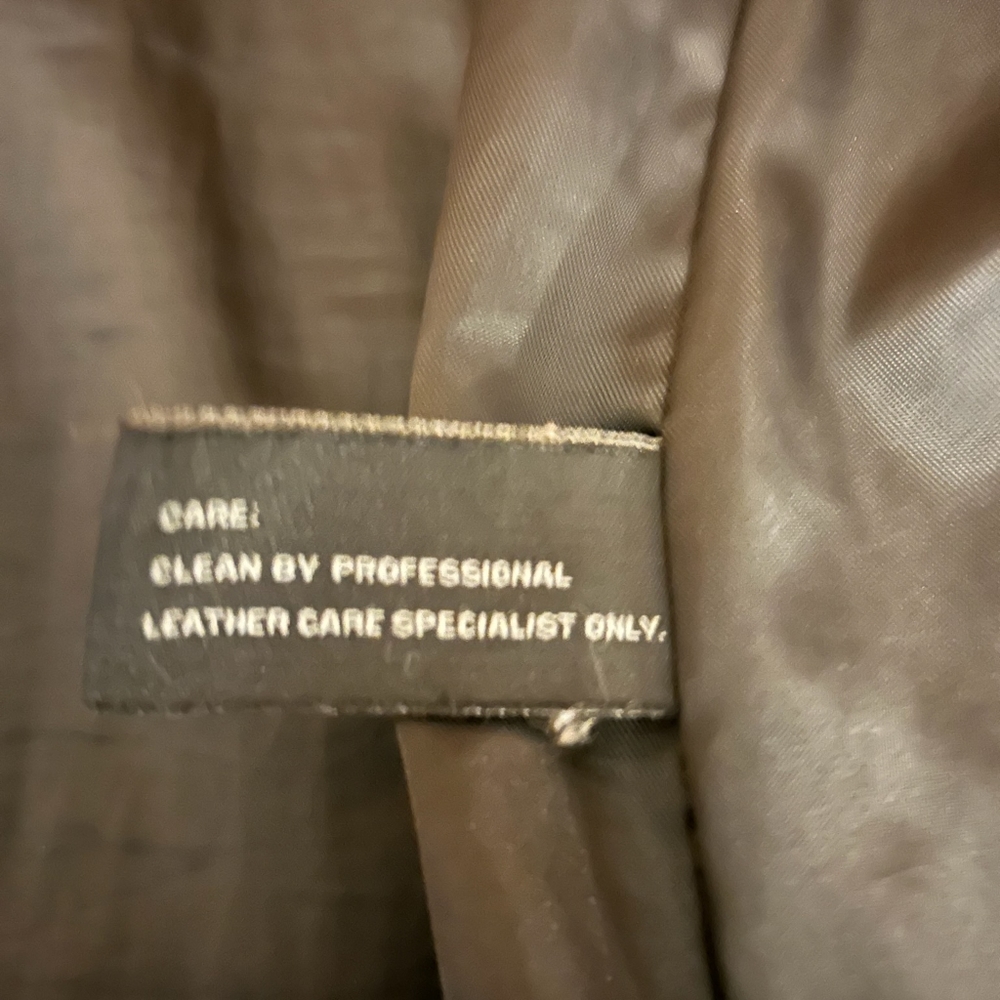 Claiborne Jacket - Picture 2 of 4